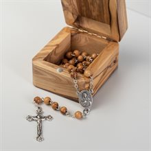 Boîte pour Confirmation avec chapelet en bois d'olivier