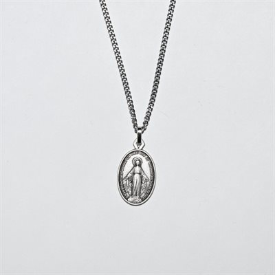 Miraculous Medal with 18" Chain and velvet Box. Silver plated Made in FranceMédaille miraculeuse avec chaîne de 18" Plaqué argent fabriqué en France